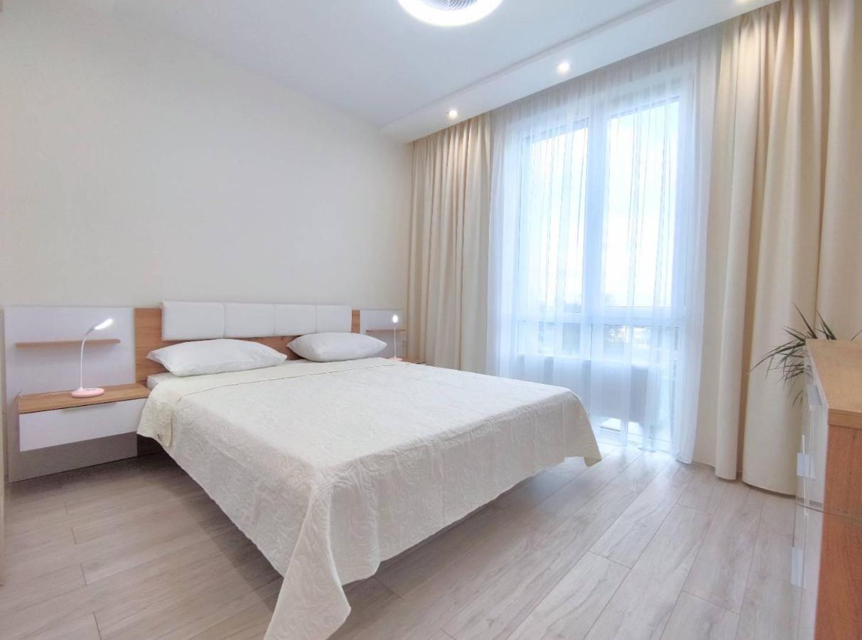 "Well-Being" Popular Among Business Person Apartment Лвив Екстериор снимка