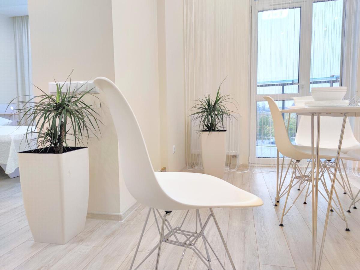 "Well-Being" Popular Among Business Person Apartment Лвив Екстериор снимка